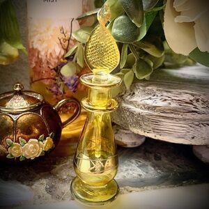2200 Artisan Yellow Glass Mini Perfume Bottle